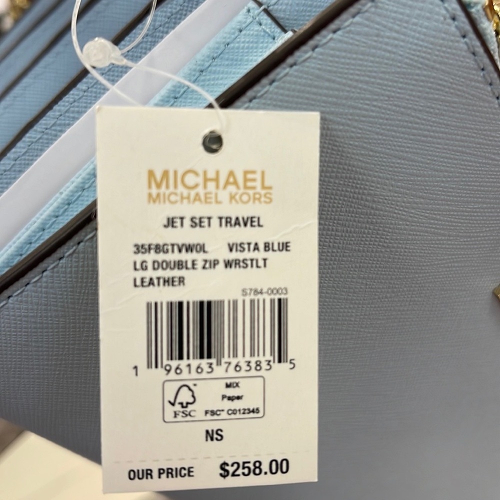 MICHAEL KORS LARGE DOUBLE ZIP WRISTLET WALLET PHONE CASE CLUTCH
Vista Blue - Picture 3 of 16